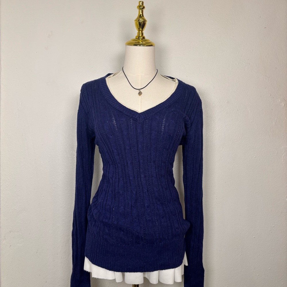 arizona purple white trim cableknit vneck sweater y2k fall twilight bella swan